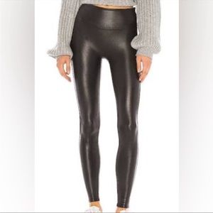 Spanx Faux Leather Legging Medium